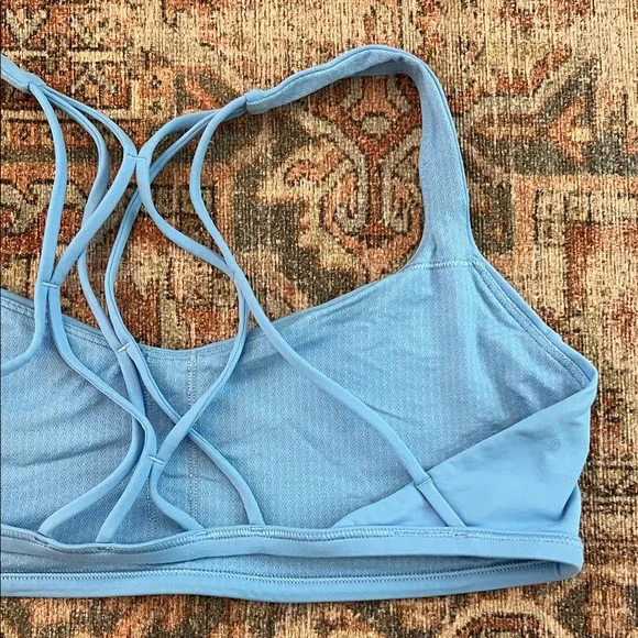 LULULEMON Free To Be Zen Bra in Aero Blue Sz  10  - NWOT!! - Picture 11 of 13